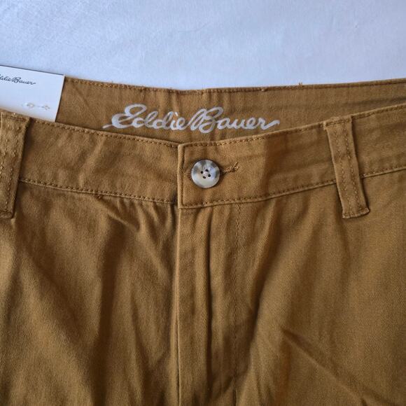 NWT Eddie Bauer Hiking Cargo Shorts - Men's 36 - Burlwood Brown 9.5" Inseam - Picture 2 of 6